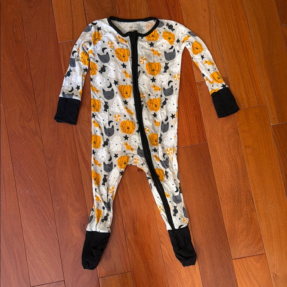Little Sleepies Boo Crew 6-12 month Zippy